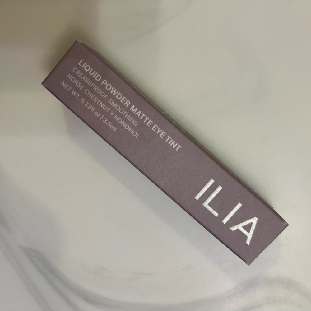 ILIA Liquid Powder Eye Tint Adobe. New